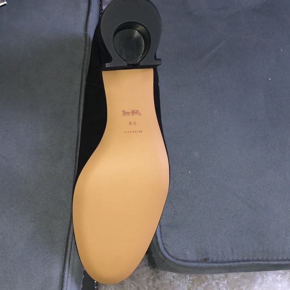 COACH SUEDE BOOTIE - Picture 2 of 9